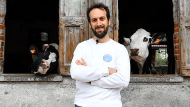 Dentro Milano c&rsquo;&egrave; una cascina del &lsquo;700 piena di vacche dove andare a comprare latte e yogurt