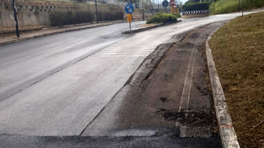 La denuncia di un lettore: "Perch&eacute; in via Caravaggio &egrave; stato rifatto l'asfalto solo a met&agrave; carreggiata?"