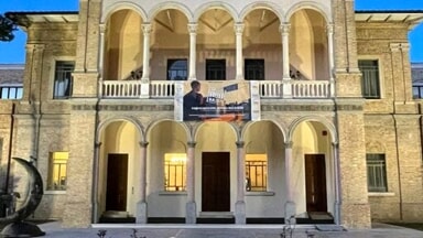 Da solo non basto: una mostra itinerante per immergersi nell&rsquo;universo giovanile