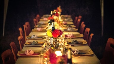 Cena in compagnia per persone che vogliono conoscersi