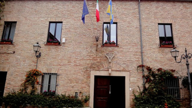 Critiche anche al cartellone eventi di agosto a Citt&agrave; Sant'Angelo, le opposizioni: "Deludente, tanta approssimazione"