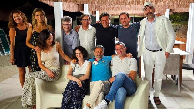 Tra sorrisi e ricordi la reunion dei compagni di classe della 5 A del liceo Da Vinci classe 1994