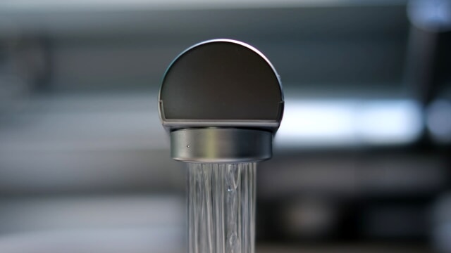 Bollette dell&rsquo;acqua: rincari in tutta Italia, ma nel Pescarese aumenti poco sotto la media