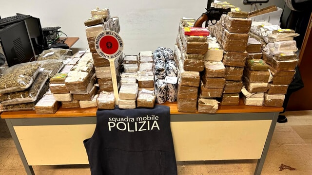 50enne trovato in possesso di 132 chili di droga, arrestato