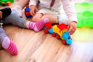 Graduatorie e liste d'attesa negli asili nido, una mamma: "Troppe criticit&agrave;, il regolamento comunale andrebbe rivisto"