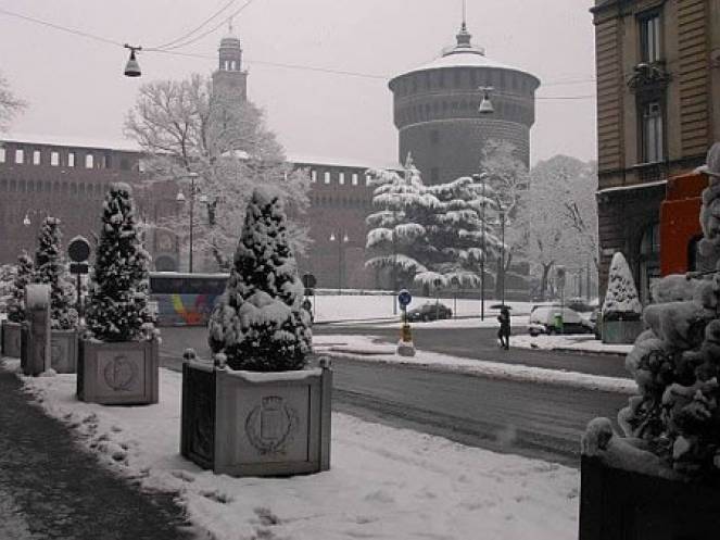 Neve anche a Milano