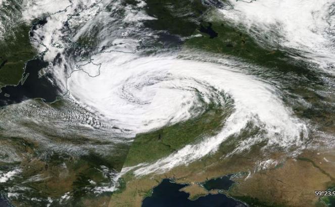 Il ciclone Kirsti sul Baltico (fonte Eosdis) Il ciclone Kirsti sul Baltico (fonte Eosdis)