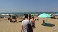 Immagine 1:Cronaca meteo diretta - Temperature mare, i bagnanti a Tirrenia, non ti rinfreschi